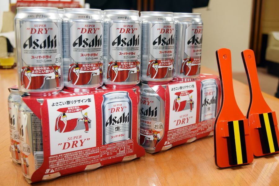 スーパードライのよさこい祭りデザイン缶