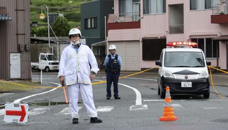 和歌山、強盗殺人容疑で次男逮捕 商店主殺害事件 高知新聞