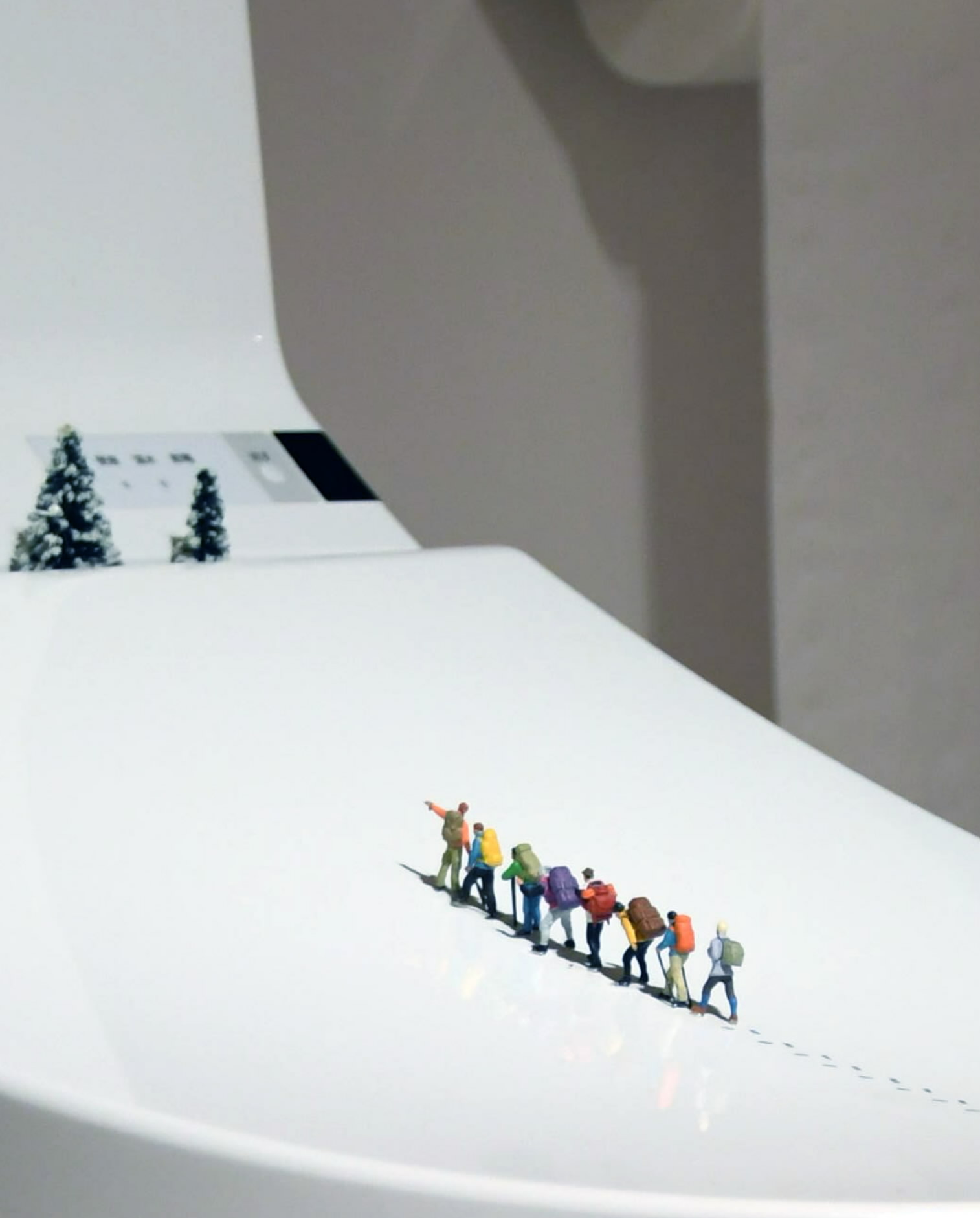 TOTOここまで来たか。。」見立てとトイレ―見立ての世界、見たって