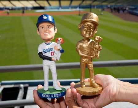 大谷翔平＆デコピン ボブルヘッド 2024年8月28日 ドジャー・スタジアム