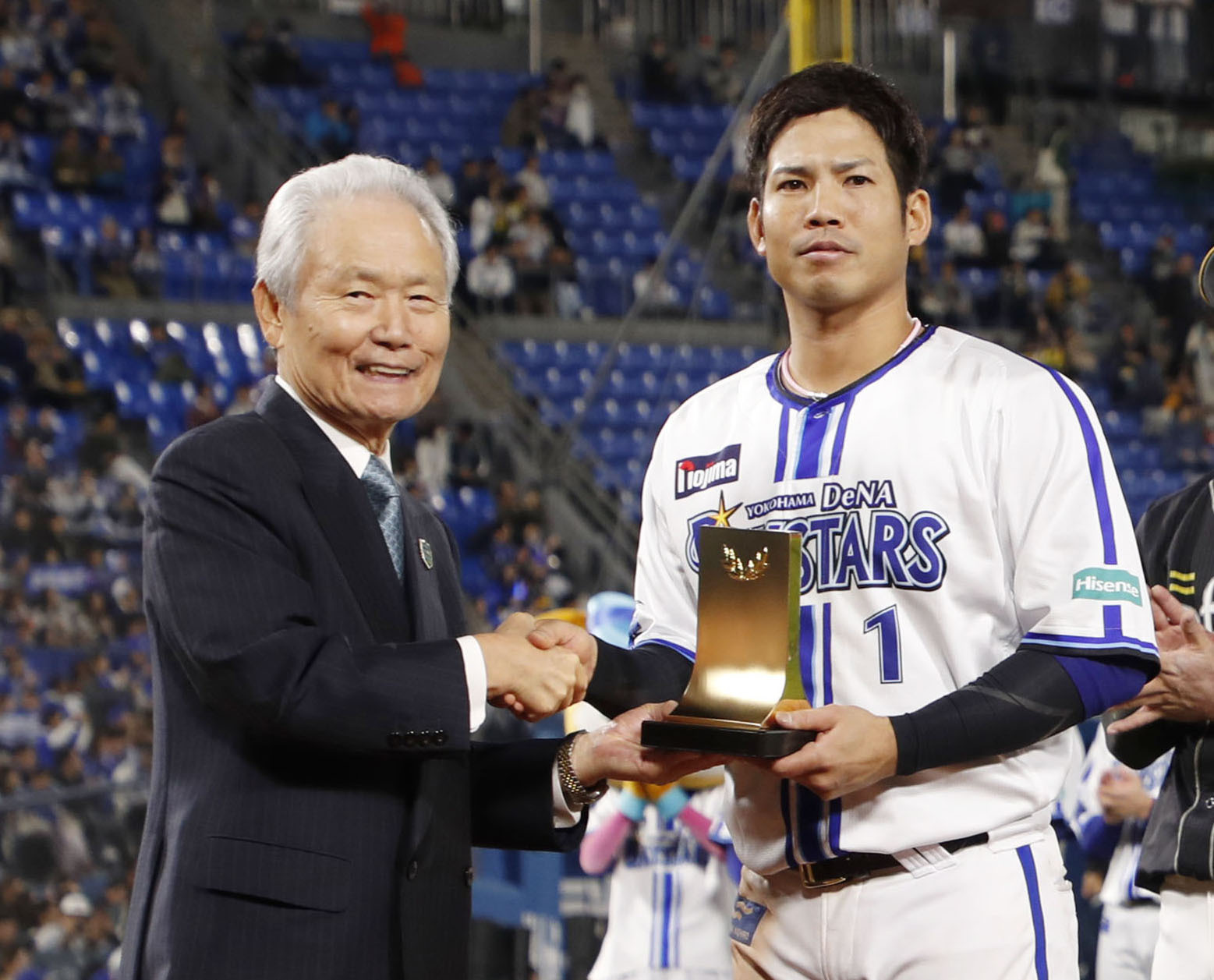 地道な努力が実りMVPに DeNA・桑原将志外野手 日本シリーズで大