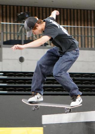 堀米雄斗　スケートボード　april APRIL スケートボードデッキ | 堀米悠斗 - 南国スケボーショップ砂辺