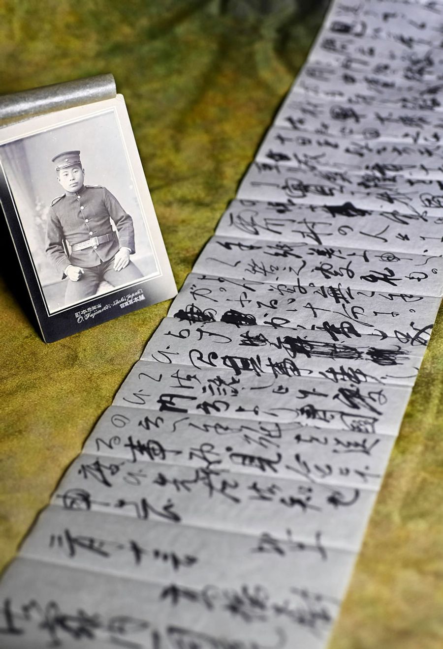 日露戦争に出征した歩兵第四十四連隊の高橋正樹の写真と手紙