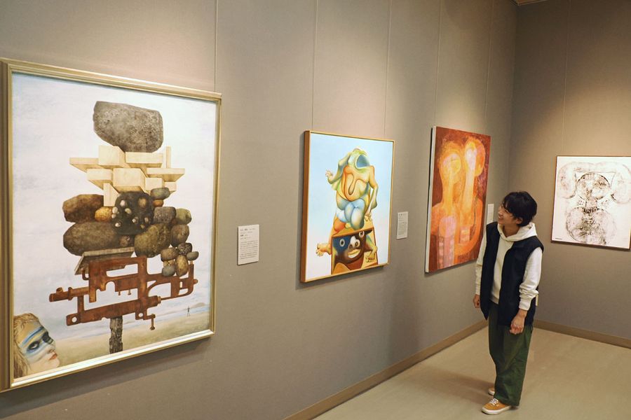 変？　よう分からん？　個性的な“美”が並ぶ企画展（中土佐町久礼の町立美術館）