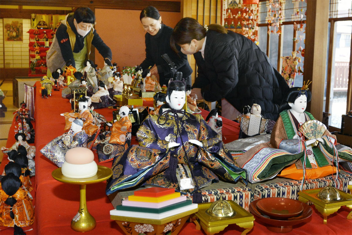 初春彩るひな人形 流域7市町で「四万十街道ひなまつり」 高知県内は2
