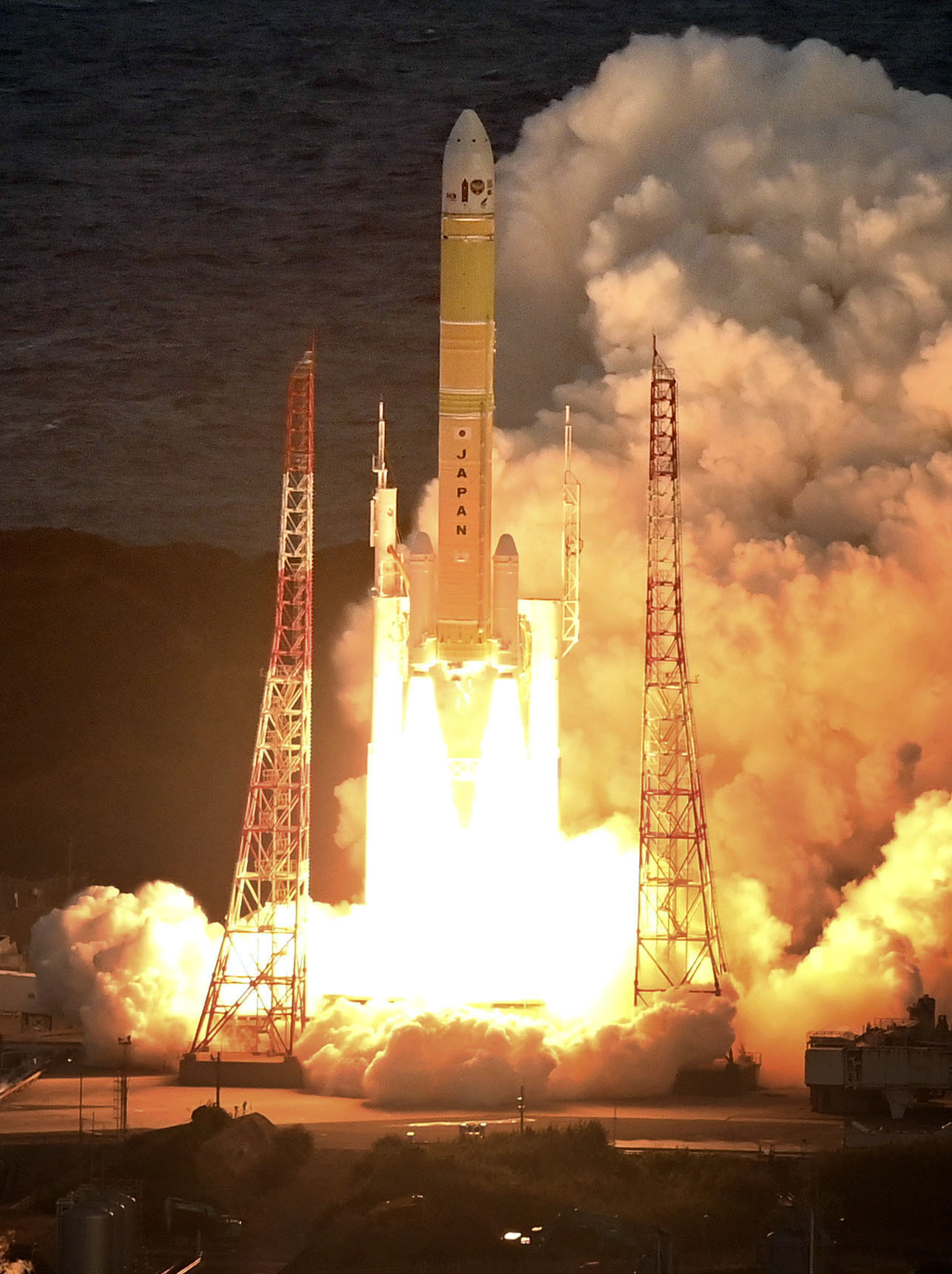 H3ロケット打ち上げ成功 みちびき衛星を宇宙へ | 高知新聞