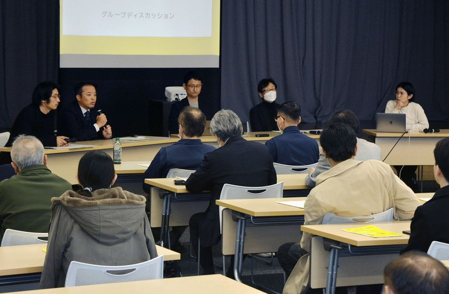 外国人と地域防災をテーマにしたシンポジウム（土佐市高岡町乙の「つなーで」）