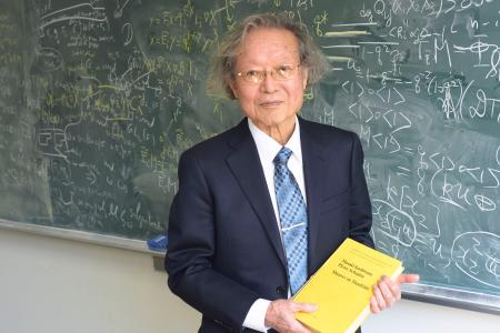 アーベル賞に京大の柏原正樹氏 日本人初、数学のノーベル賞 | 高知新聞
