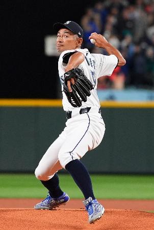 イチローさん、マリナーズ復帰記念モニュメント➕ギフト有 イチローさん、マリナーズ復帰記念モニュメント➕ギフト有