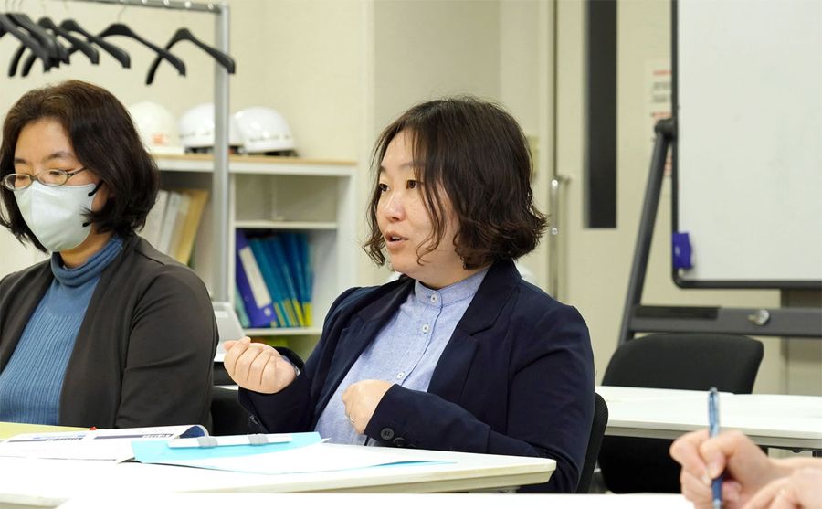 「安心して思いを打ち明けられる場所が大切」と話す秋本恵さん（高知市池）