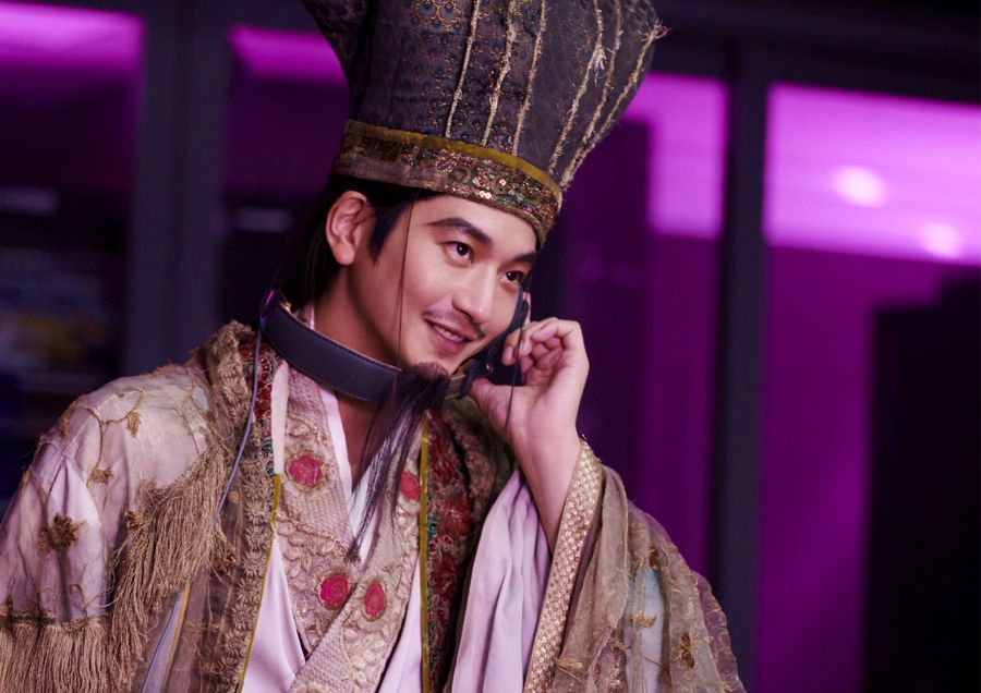 映画の一場面(ⓒ四葉夕ト・小川亮/講談社 ⓒ2025『パリピ孔明 THE MOVIE』製作委員会)