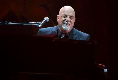 ビリー・ジョエルさん公演中止 脳に疾患、治療のため | 高知新聞