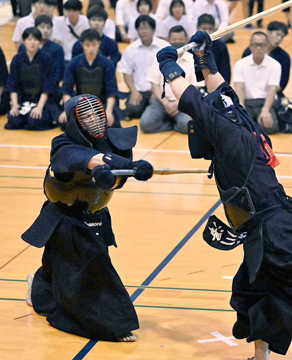 3年連続の準優勝EW本社「引き分けでもV」からの悲劇 それでも