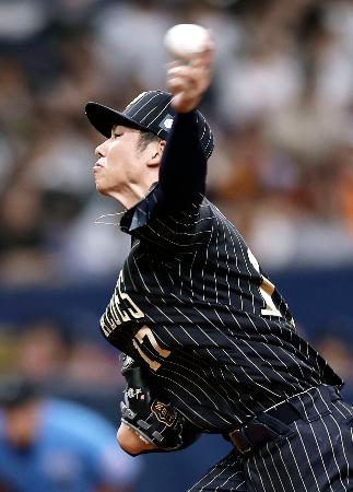 オ8―3巨（15日） オリックス、集中打で逆転 | 高知新聞