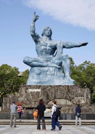 長崎平和祈念像作者の書簡発見 「一度見て忘れられないものを」 | 高知新聞