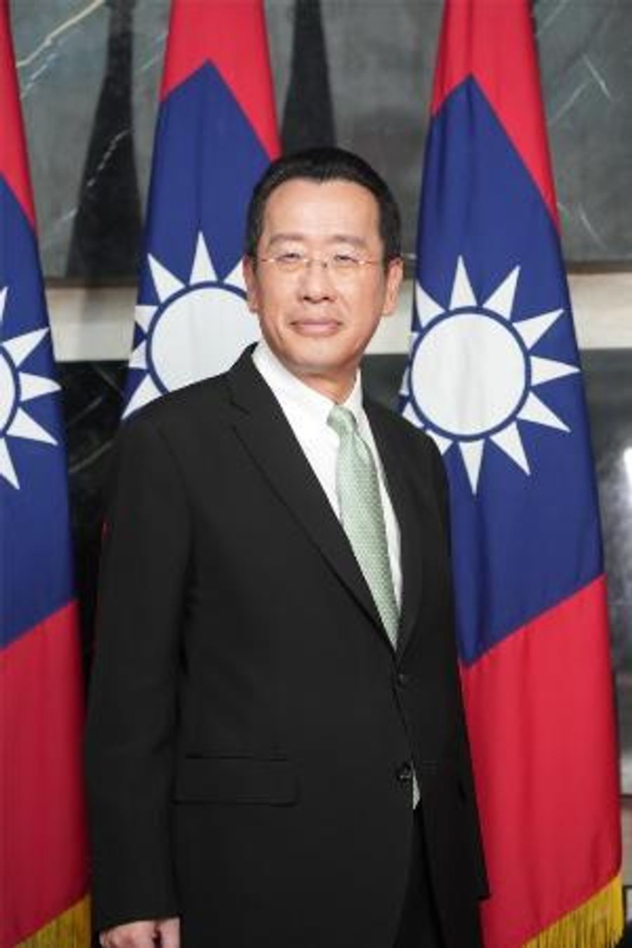 台湾国防相との会談中止か 米、中国配慮相次ぐ | 高知新聞