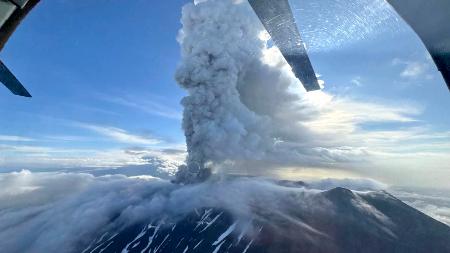カムチャツカで火山噴火 600年ぶり、地震関連か | 高知新聞