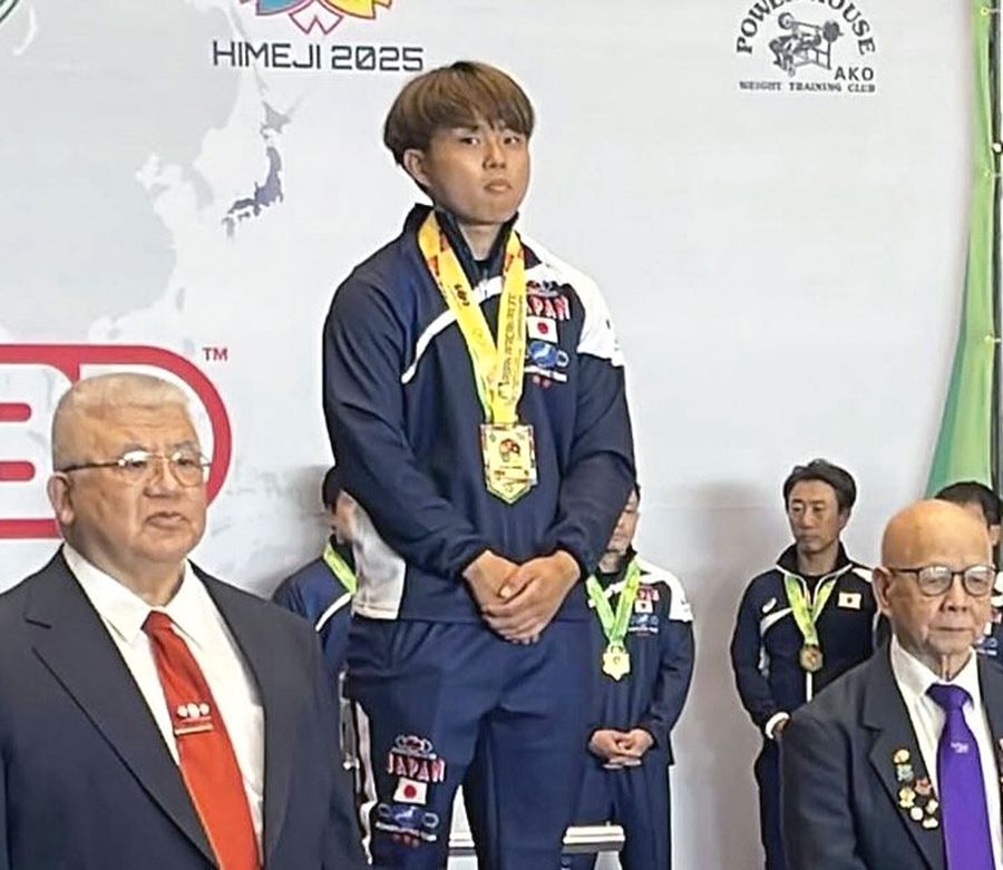 パワーリフティングとベンチプレスの2種目で世界新記録を出し、アジアン・アフリカンパシフィック大会を制した常石一斗(写真はいずれも兵庫県アクリエひめじ)