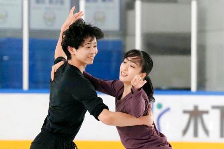 櫛田・島田組、30年五輪目指す アイスダンス新カップル | 高知新聞