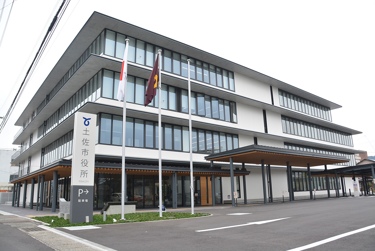 須崎斎場運営に参加へ 「南風」指定管理 地元企業に 土佐市議会