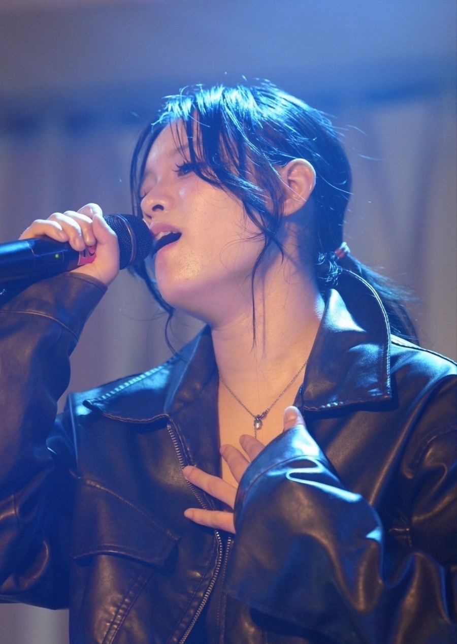 高知出身のボーカリスト寺川佐希