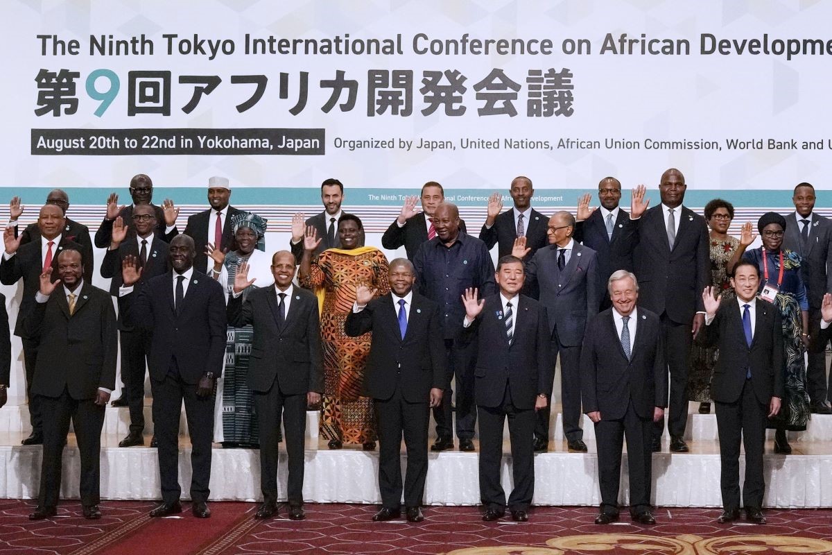 世界の絞り　1992 国際絞り会議 絞りのグローバル展開 | 特定非営利活動法人 コンソーシアム有松