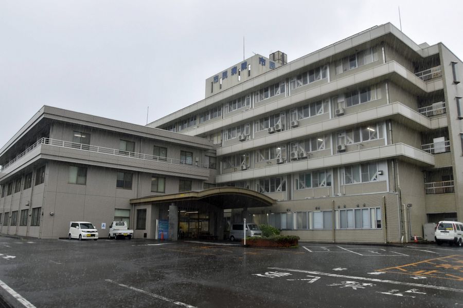 病床数の削減を決めた市民病院(四万十市中村東町1丁目)