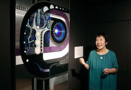 平和思う被爆者の七宝焼 作品展示館が開館、広島 | 高知新聞