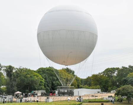 古墳観覧気球、運航式典 大阪を一望、4日から開始 | 高知新聞