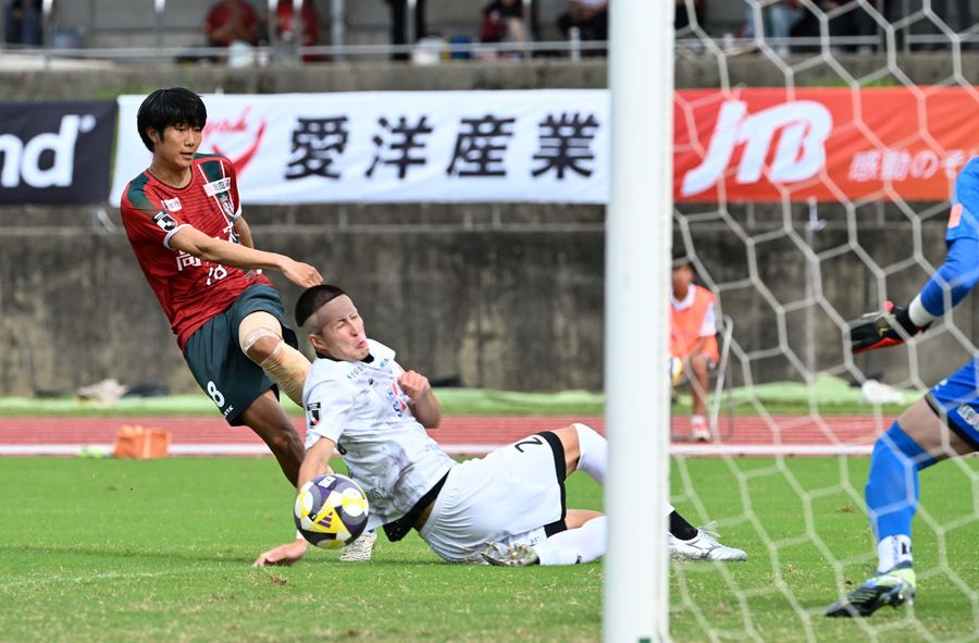 ８試合ぶりに先発出場の東家。惜しいシュートもあった。前線で何度も体を張った。次こそ得点が見たい