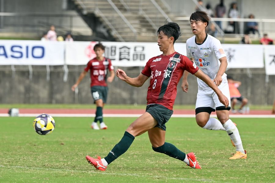 美しい...狭いエリアで２人かわして流し込んだ。チーム最多（小林心除く）の４得点目。残留争いでさらに得点を積み上げてほしい