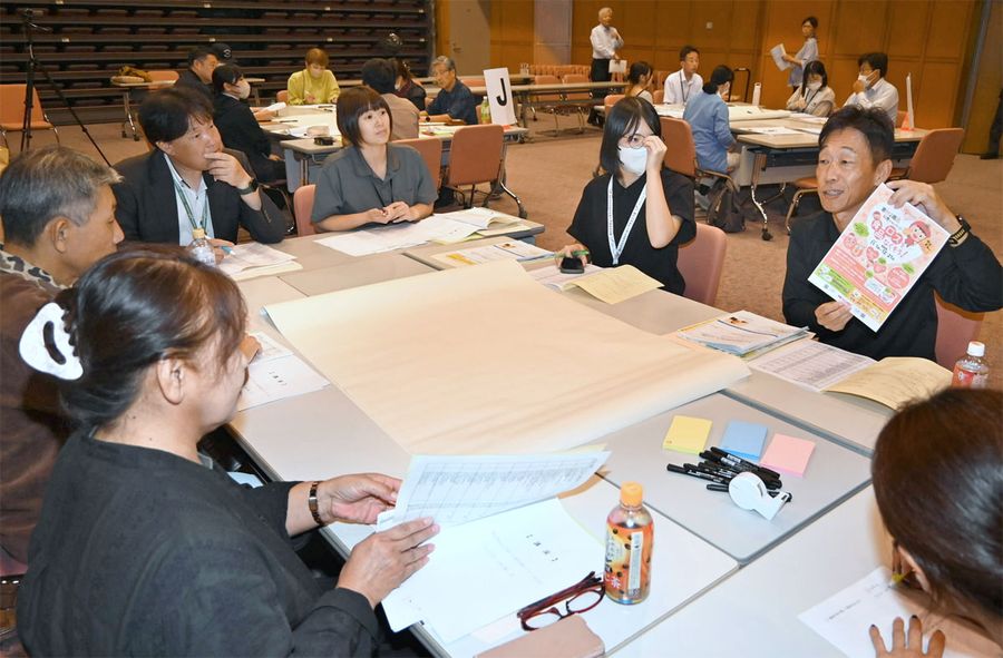 食支援に携わる関係者が交流したイベント(高知市朝倉戊の県立ふくし交流プラザ)