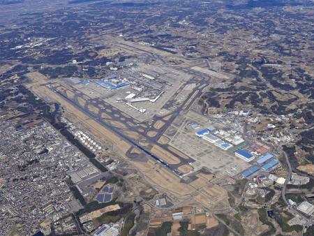 成田年間発着枠、34万回に拡大 訪日客急増を受け15年ぶり | 高知新聞
