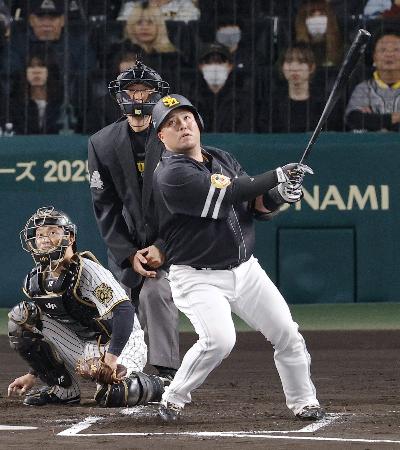 ソフトバンクが日本一へ王手 日本シリーズ第4戦 | 高知新聞