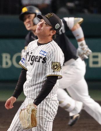 神2―3ソ（30日） ソフトバンクが逆転勝ち | 高知新聞