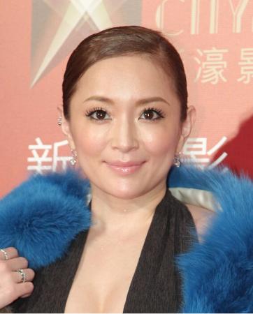 浜崎あゆみ！非売品！お取引停止中m(_ _)m 浜崎さん、上海コンサート中止に 中国企業が公表、日中緊張影響か