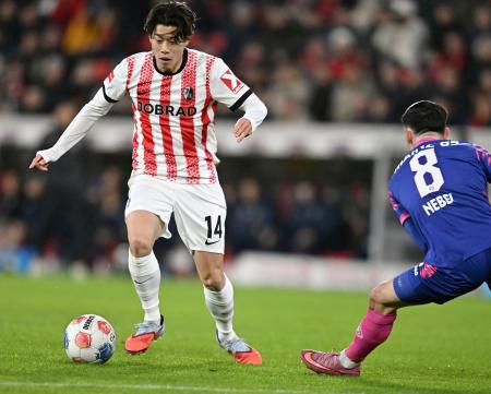 フライブルク鈴木唯人がアシスト サッカーのドイツ1部 | 高知新聞