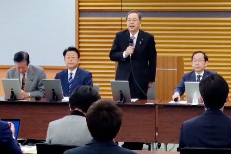 公明、補正予算案に賛成へ 斉藤氏「随所に提案反映」 | 高知新聞