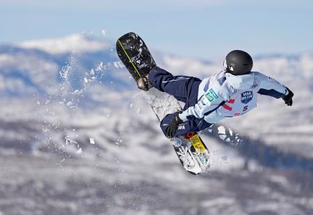 スノボ宮村、木俣ら決勝へ ビッグエアW杯第3戦予選 | 高知新聞