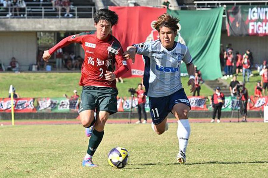 堅実なプレーが光った吉田知樹。「経験の浅い選手の手本となったと思う」との評価も（１０月のアスルクラロ沼津戦より）
