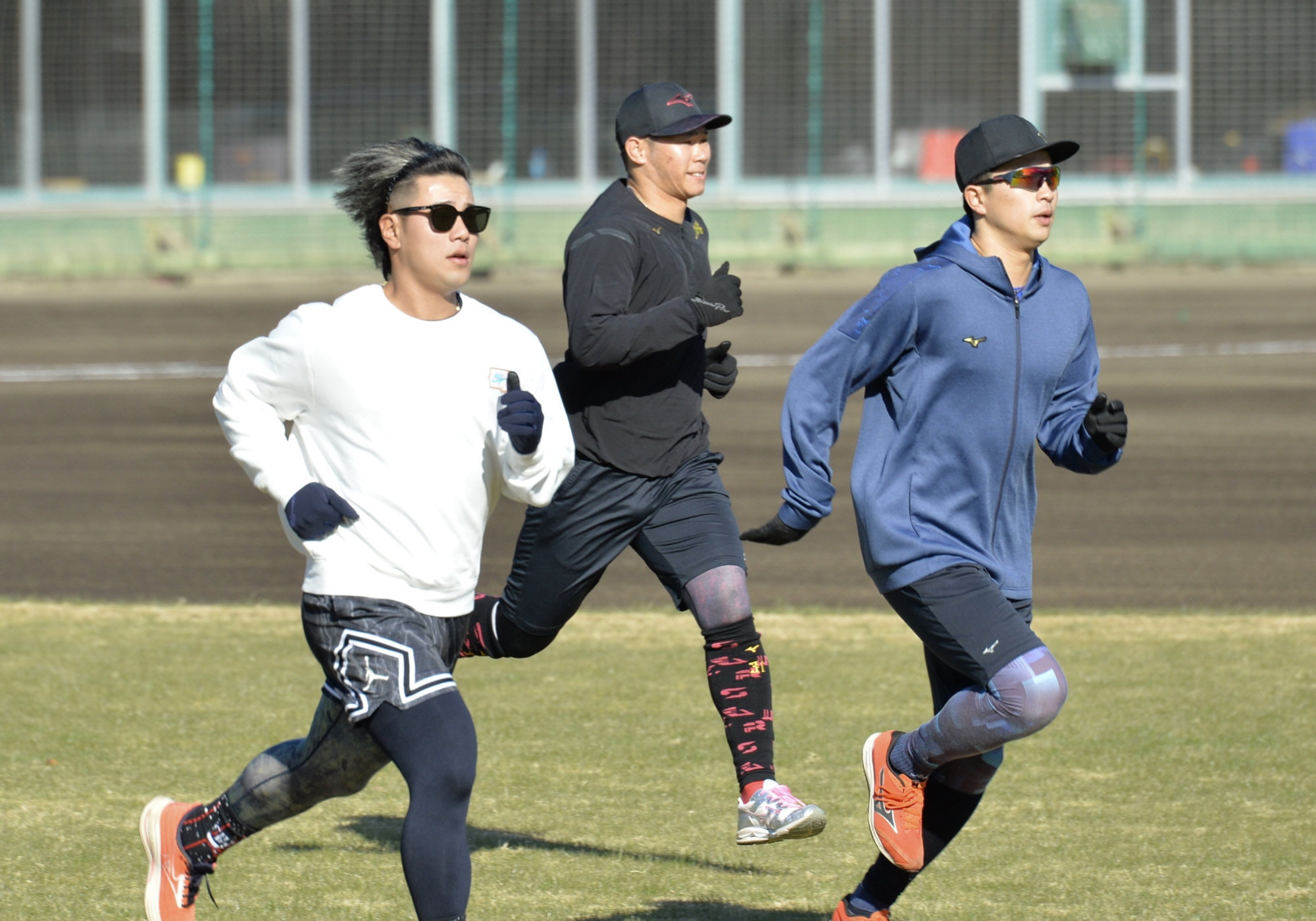 広島カープ坂倉捕手、高知で4年連続自主トレ中「『帰ってきた』感じ