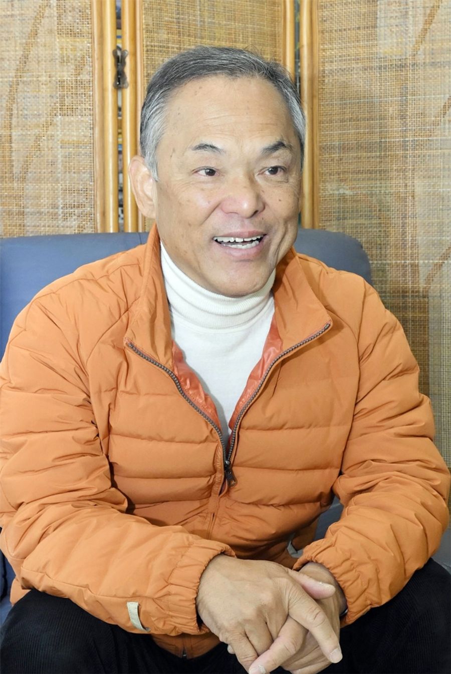 「市民や職員とフランクに話ができる関係をつくりたい」と語る橋本敏男氏（土佐清水市汐見町）