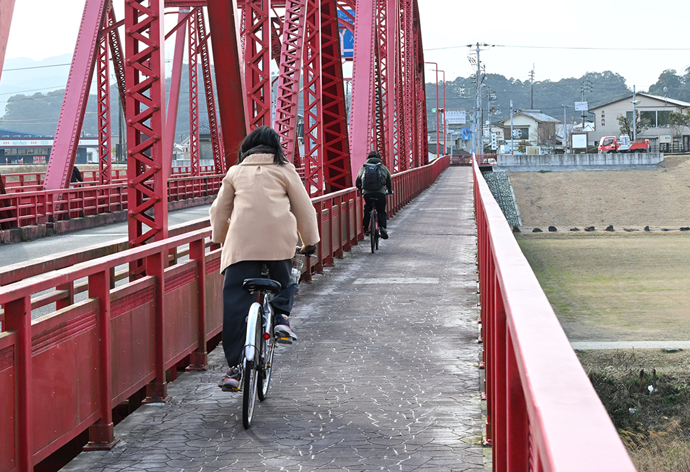1/30更新】なにげない高知の日常 写真特集「高知百景」 寒空の下を