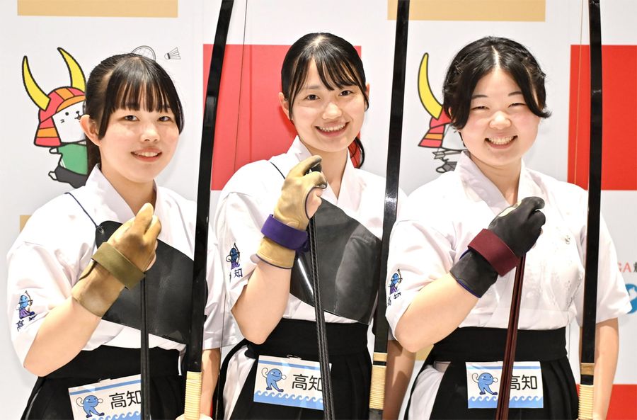 弓道国スポ少年女子県チーム