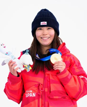日本、スノボはメダル9個で貢献 男女で相乗効果、最後まで好調 | 高知新聞