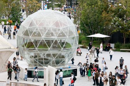 万博が導いた個人の寄付3億円 新技術展示、子の未来願い | 高知新聞