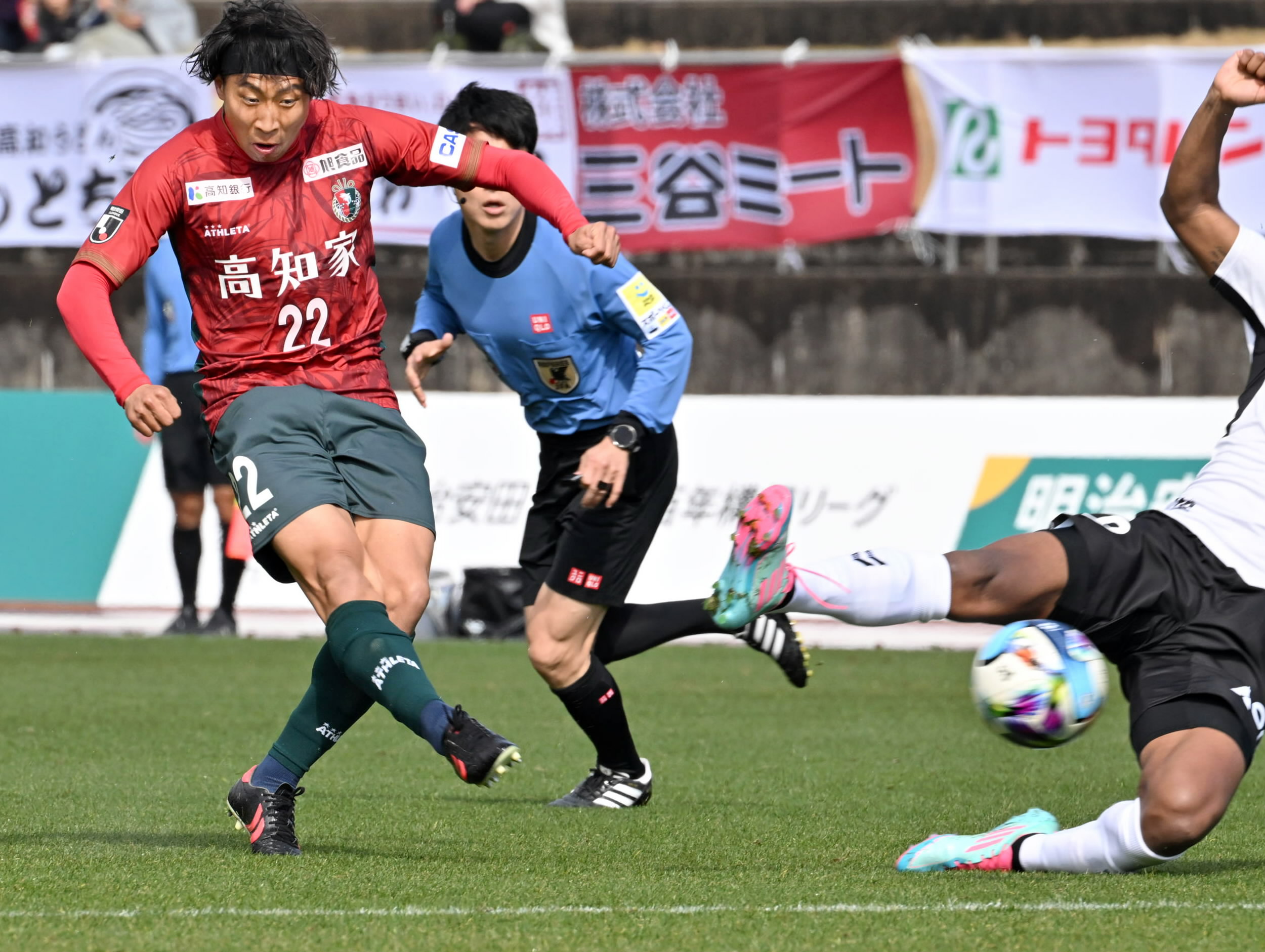 豪快ミドル3発！高知ユナイテッドの破壊力が止まらない ビルドアップ