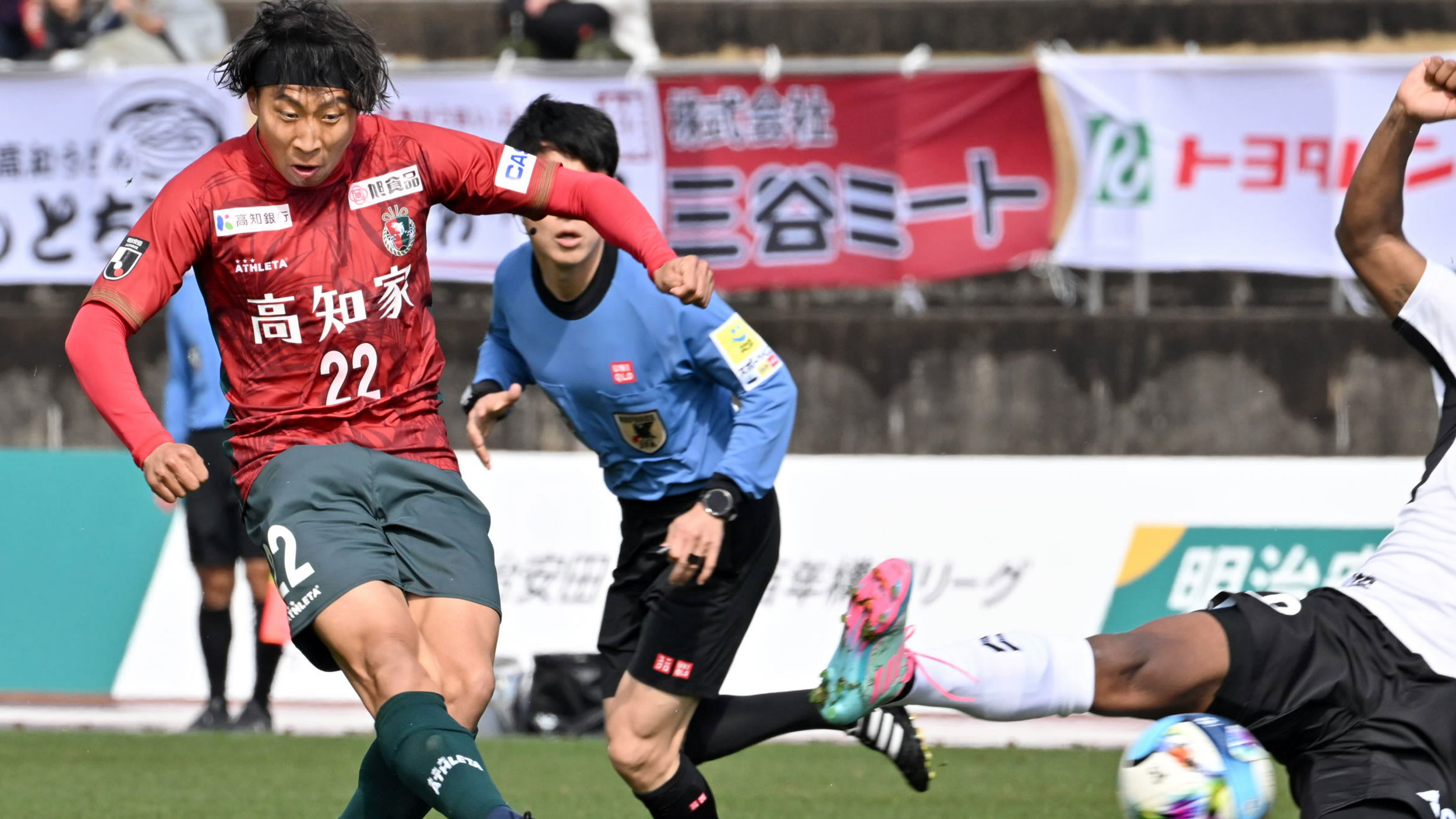 豪快ミドル3発！高知ユナイテッドの破壊力が止まらない ビルドアップ