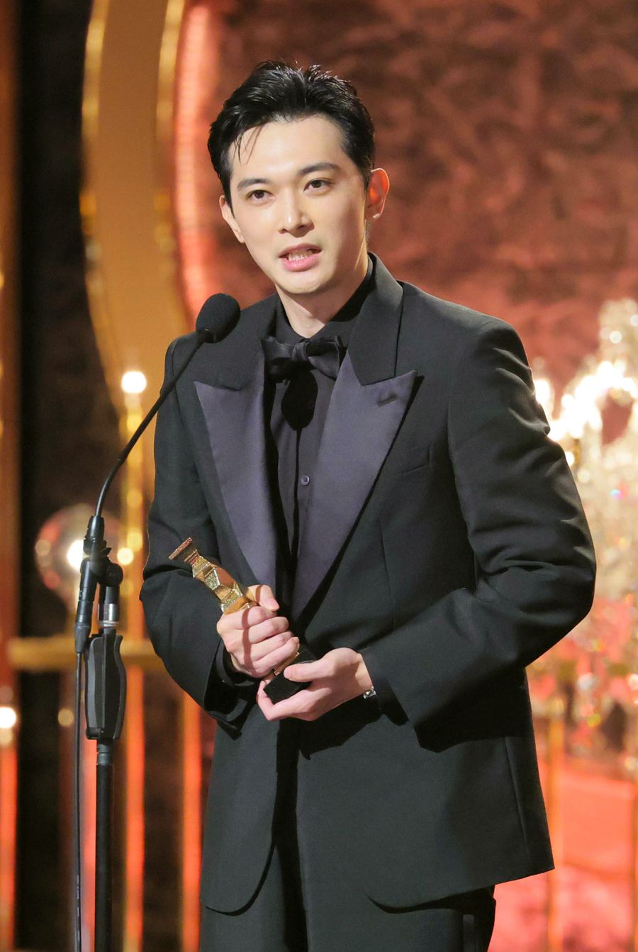 「国宝」で主演男優賞に選ばれた吉沢亮さん＝３月１３日、東京都内のホテル