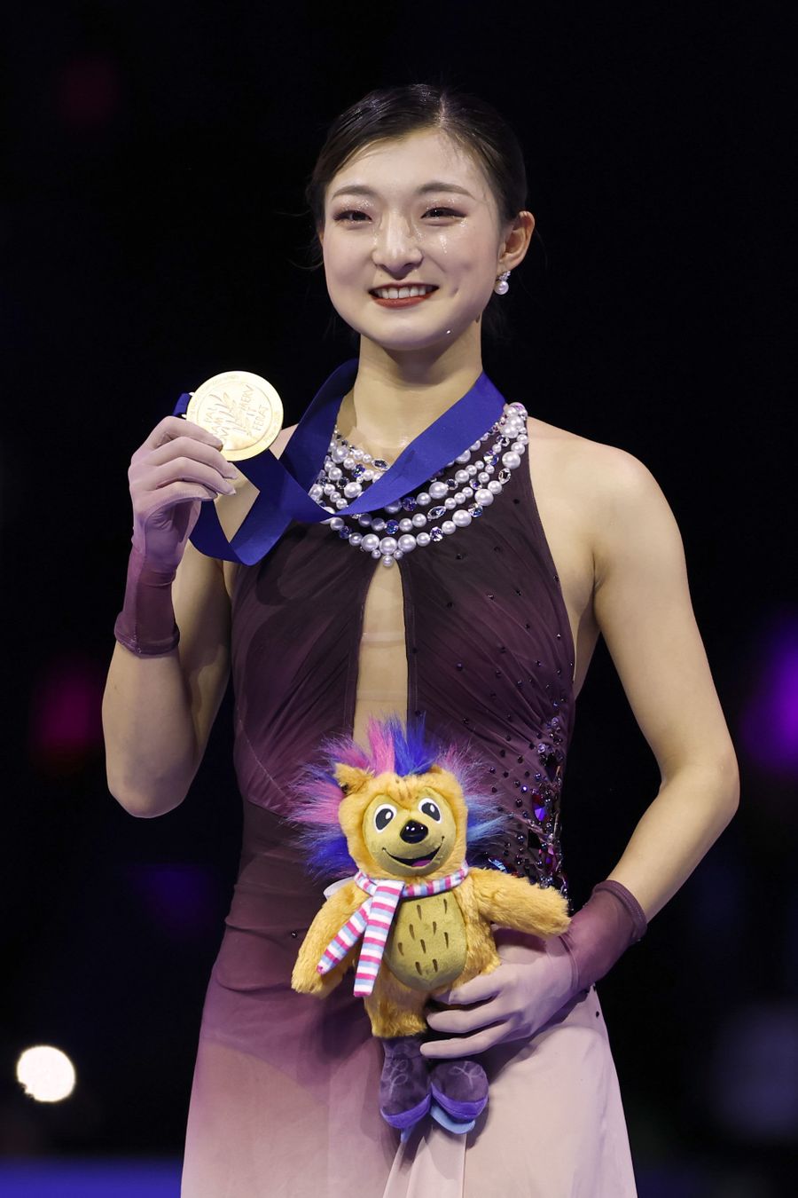 フィギュアスケートの世界選手権の女子で２年ぶり４度目の優勝を果たした坂本花織選手＝３月２７日、プラハ（共同）